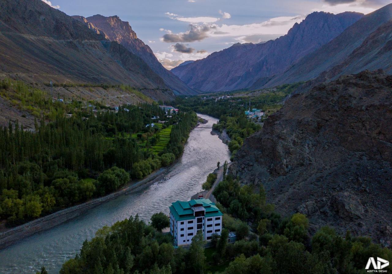 Hotel Chhutuk Heights Kargil Εξωτερικό φωτογραφία