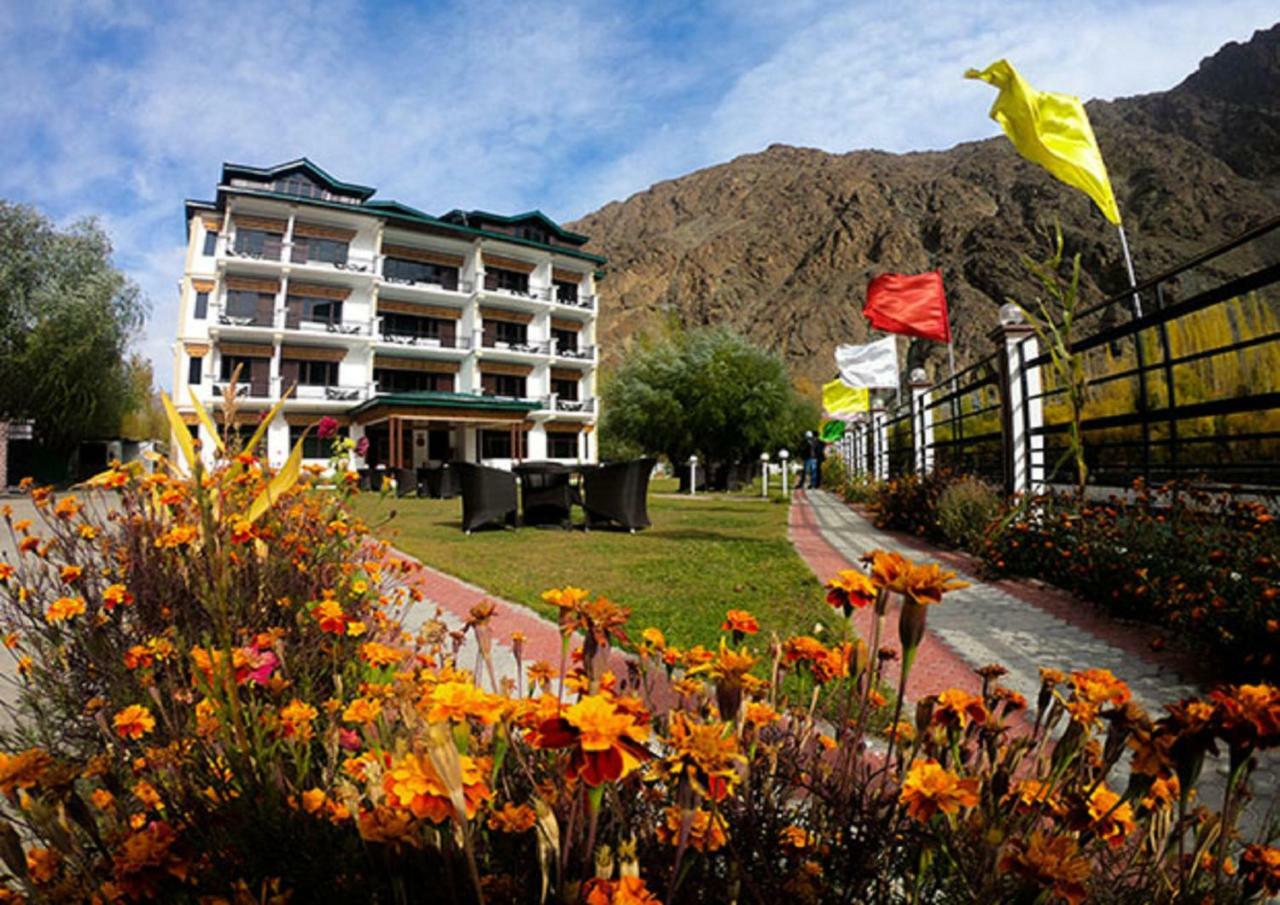 Hotel Chhutuk Heights Kargil Εξωτερικό φωτογραφία